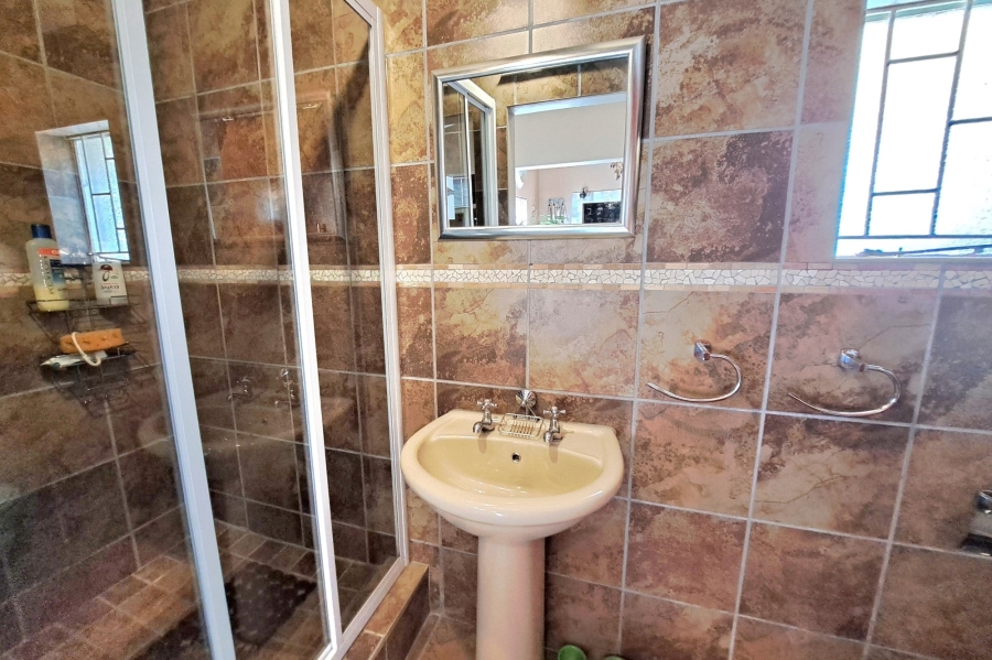 3 Bedroom Property for Sale in Worcester West Western Cape